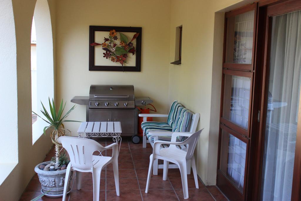 Smuts Ave. Guest Rooms Hermanus Exterior foto