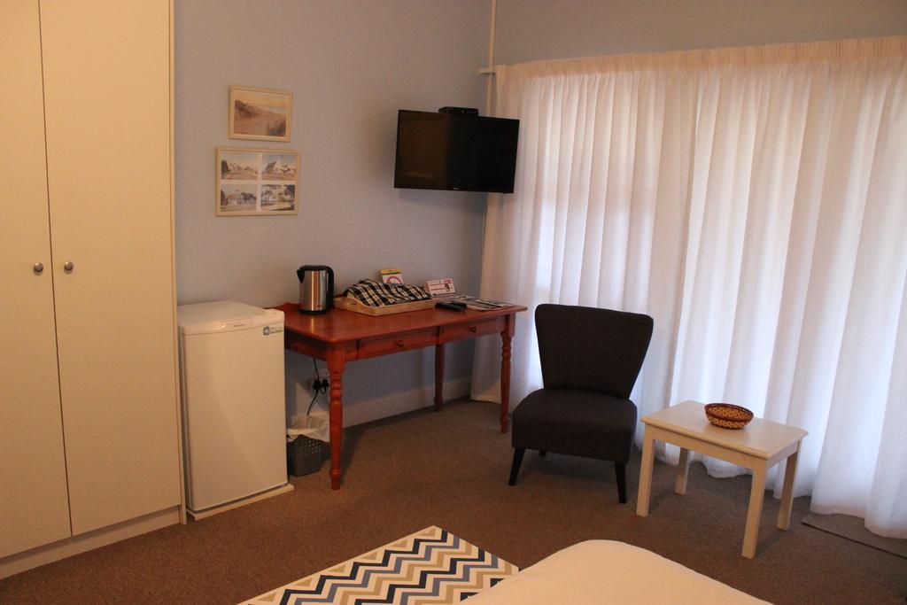 Smuts Ave. Guest Rooms Hermanus Exterior foto