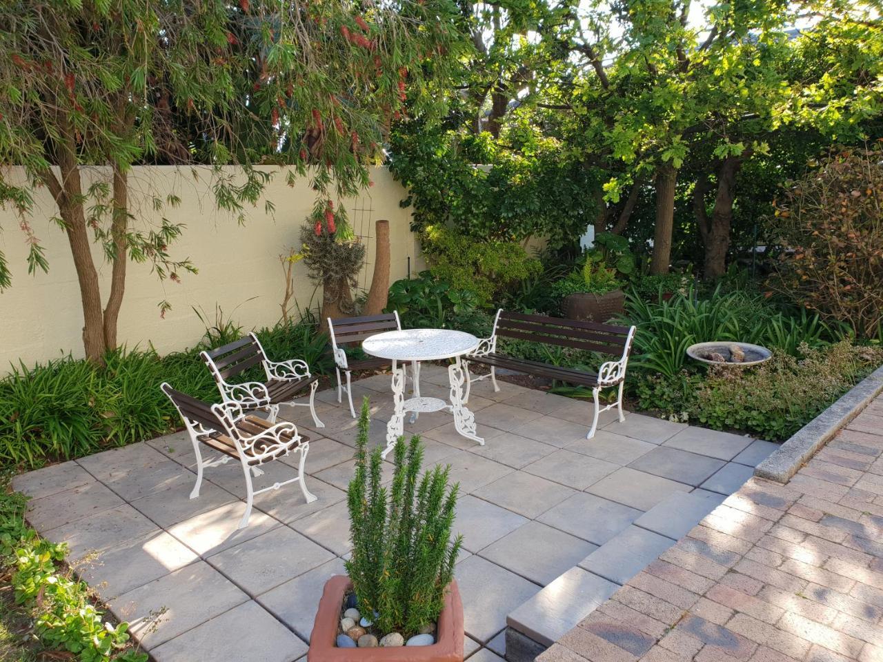 Smuts Ave. Guest Rooms Hermanus Exterior foto
